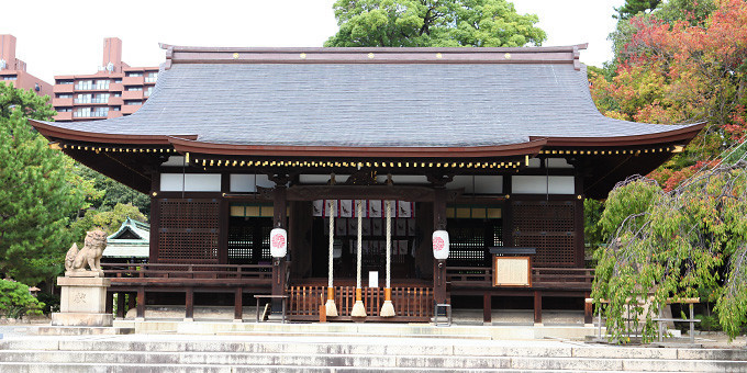 フィギュアスケートとサッカーの聖地、弓弦羽神社で結婚式