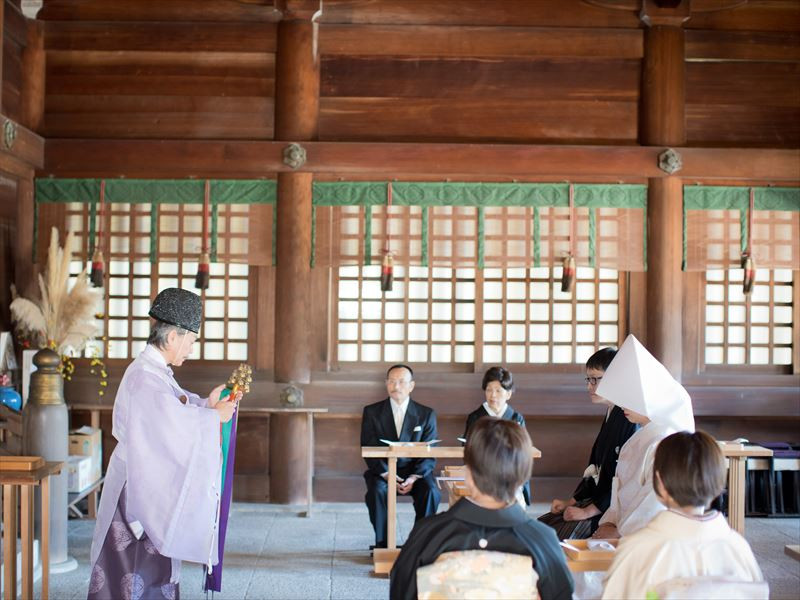 竈山神社の結婚式