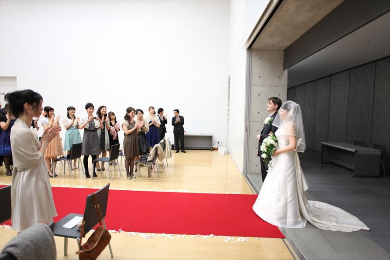 美術館で結婚式