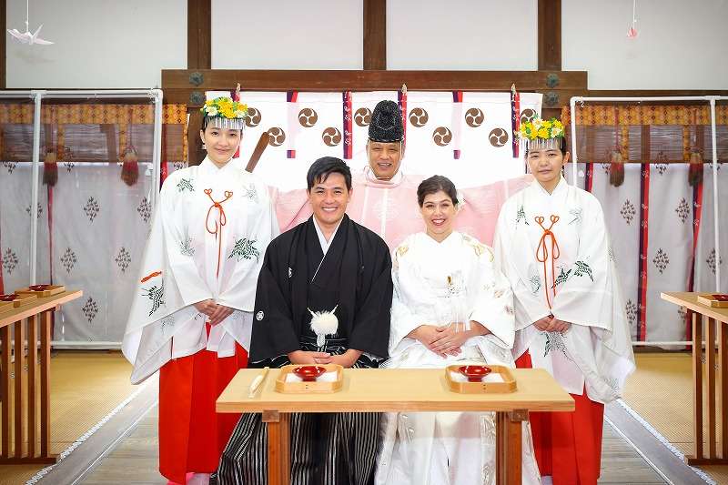 闘鶏神社の結婚式