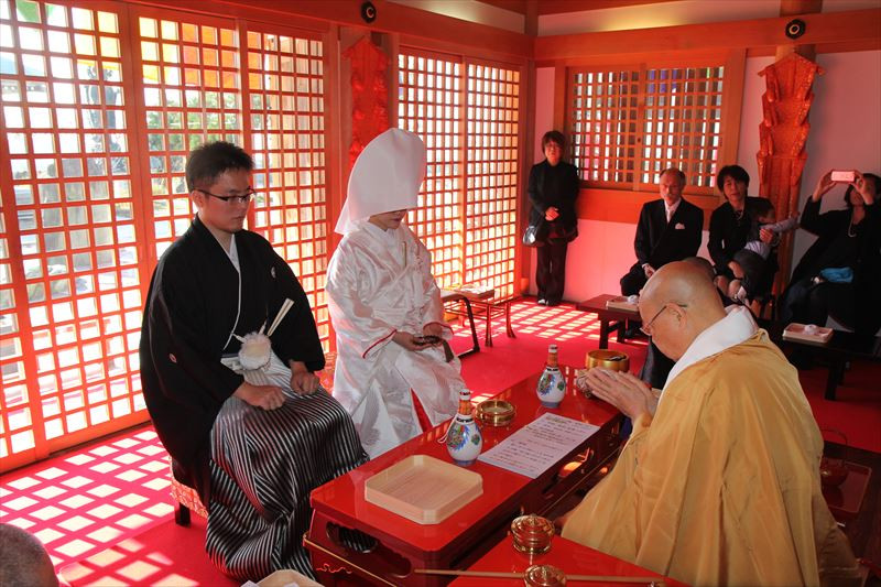 摩耶山天上寺での仏前結婚式