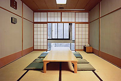 奈良文化会館で仕度・着替えが便利 申込みには10万円と印鑑が必要